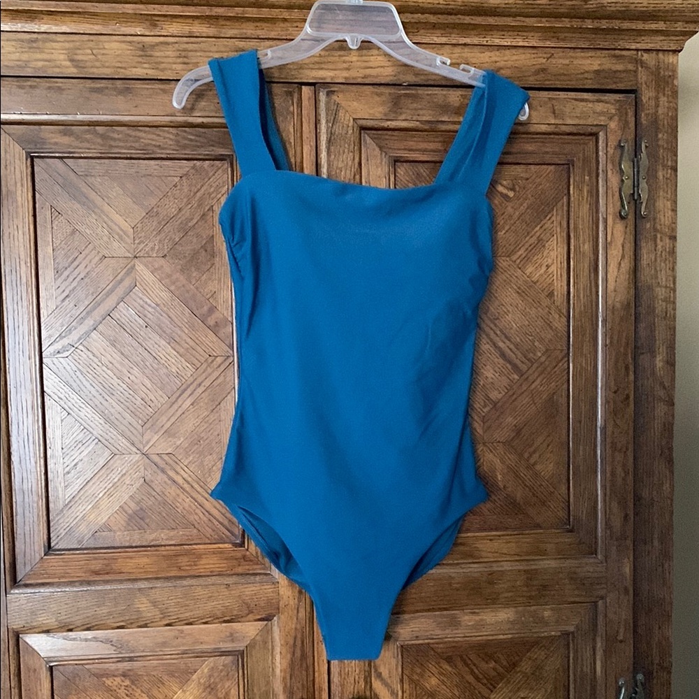NWT Shade & Shore sophisticated looking dark teal One Piece Swimsuit